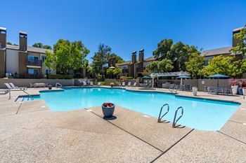 Not one, but three sparkling pools to enjoy